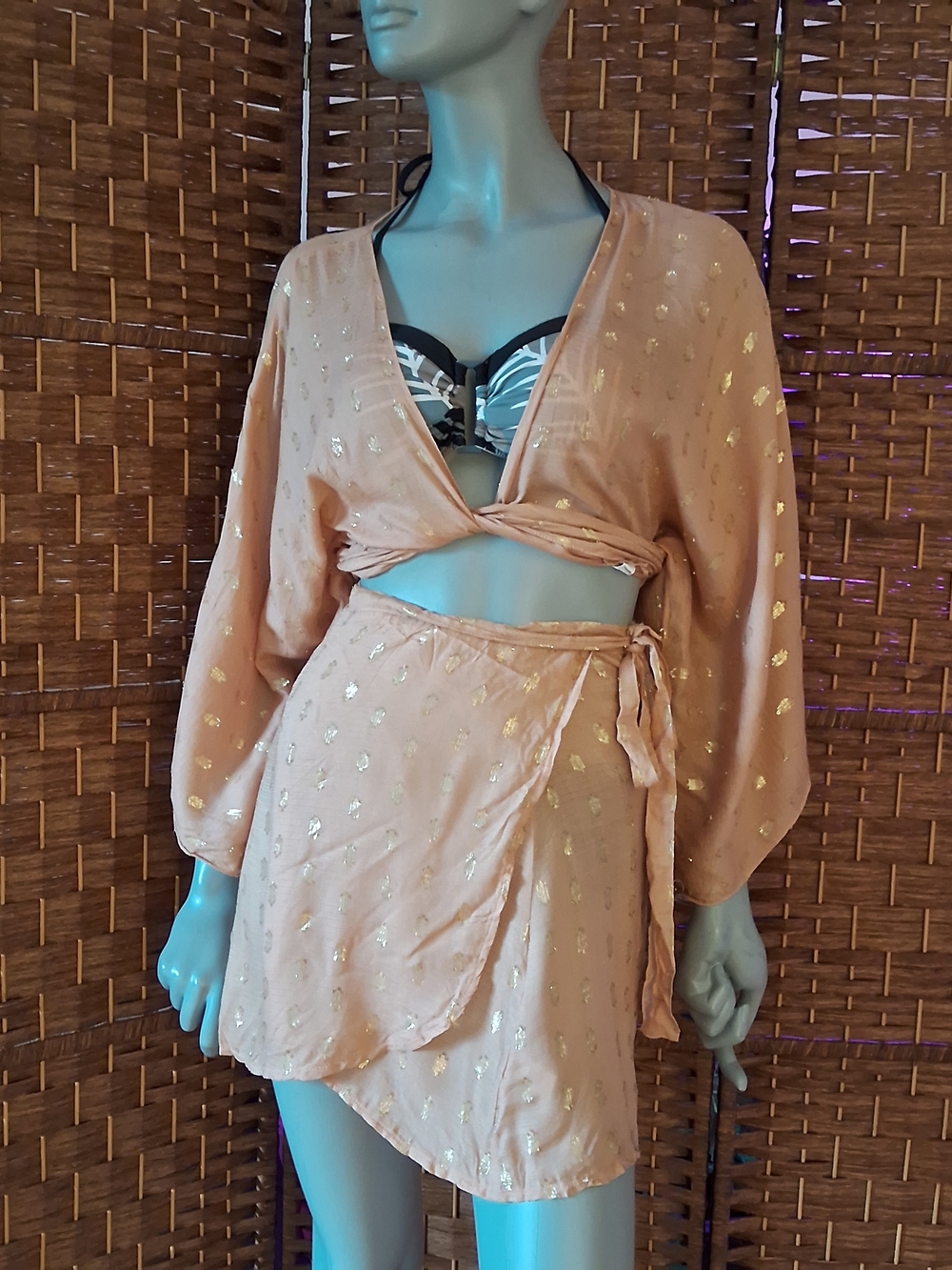 🌟 3/$30. Peach Gold Foil Two-Piece Wrap Set
